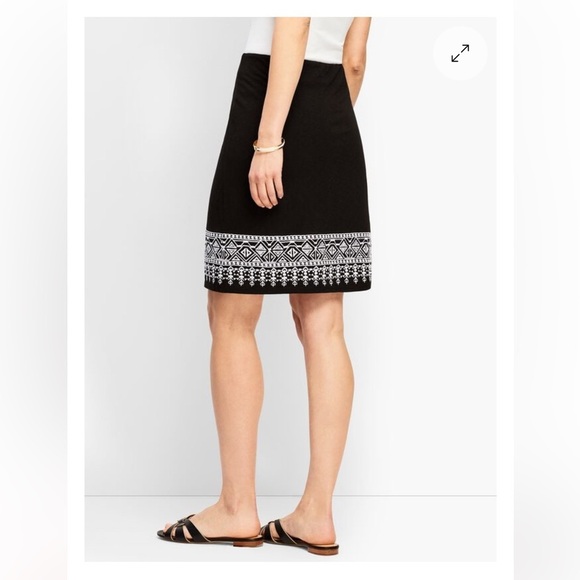 Kate Spade Skirt the Rules skirt Tribal Geometric embroidered trim sz 8 black - Picture 8 of 9